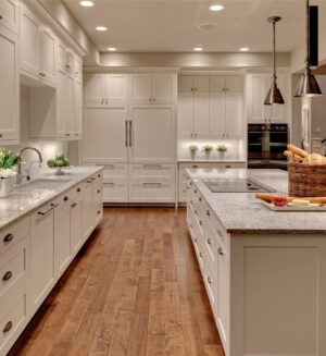 American-Style-Custom-Design-Kitchen-Cabinet-Classic.jpg White Shaker Solid-Wood Design Cabinet